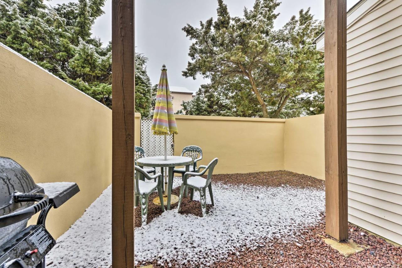 Family-Friendly Wildwood Townhome About 3 Mi To Beach Екстериор снимка